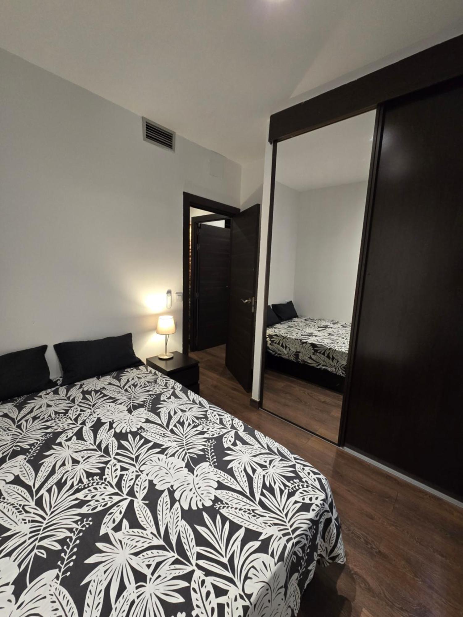 Apartamento Gfb17 มาดริด ภายนอก รูปภาพ